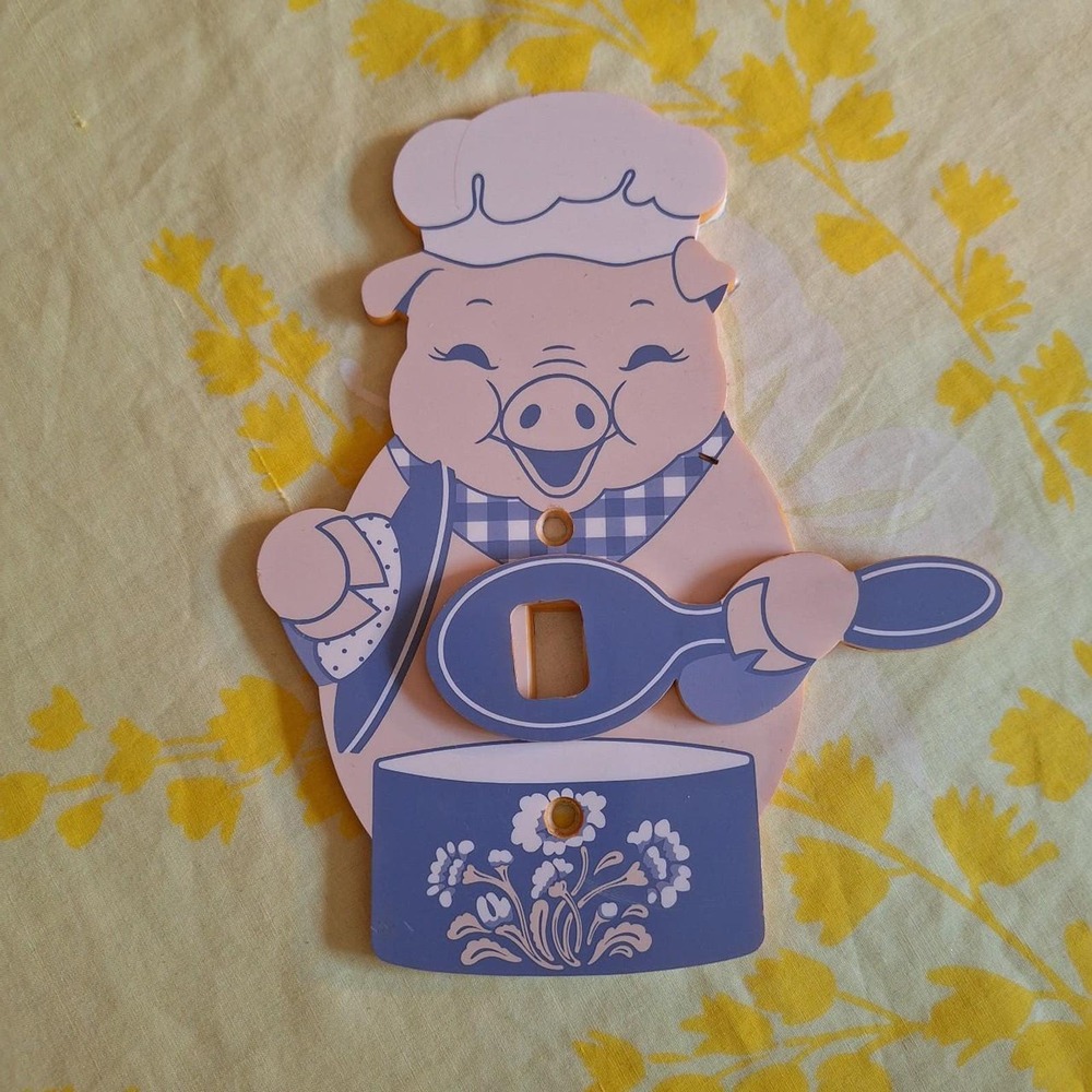 Kitchsy pig chef light switch - Picture 2 of 3